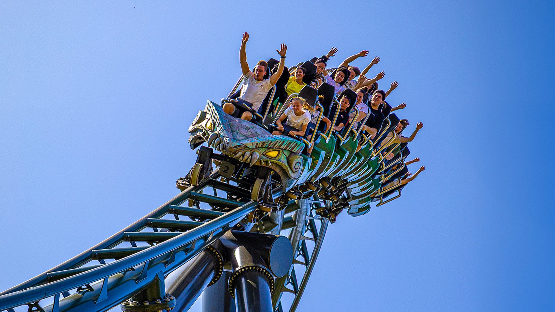 Kondaa-attractie in Walibi Belgium: spectaculaire achtbaan